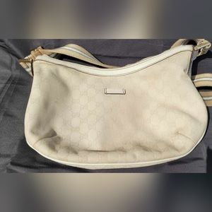 Gucci canvas purse